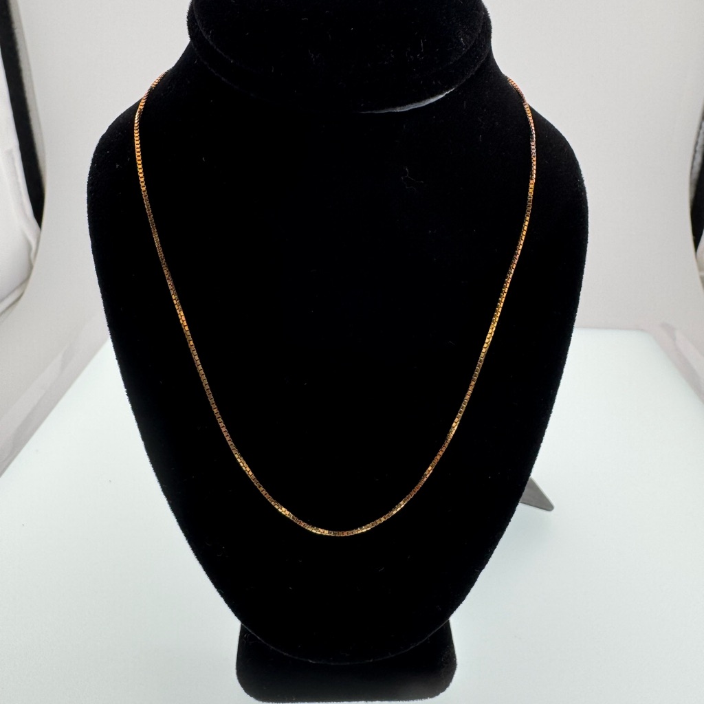 Sleek Gold Necklace For Women Petite And Color Is More Bronze